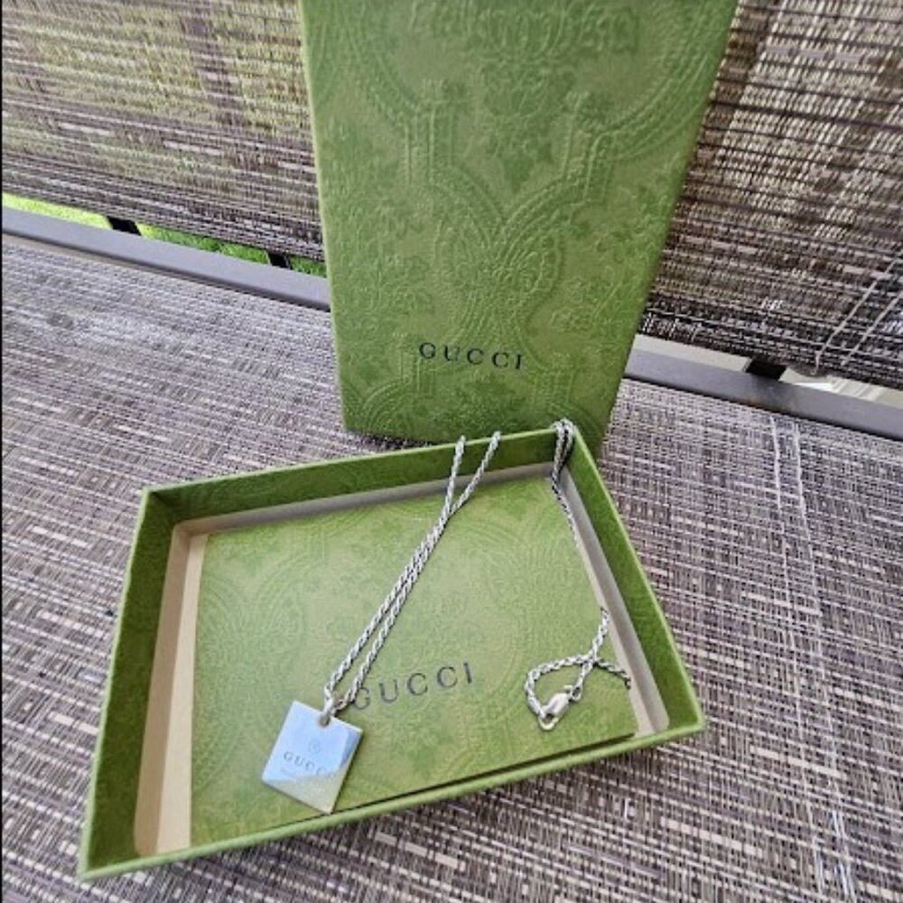 Gucci Silver Pendant Necklace 20” - Picture 2 of 6